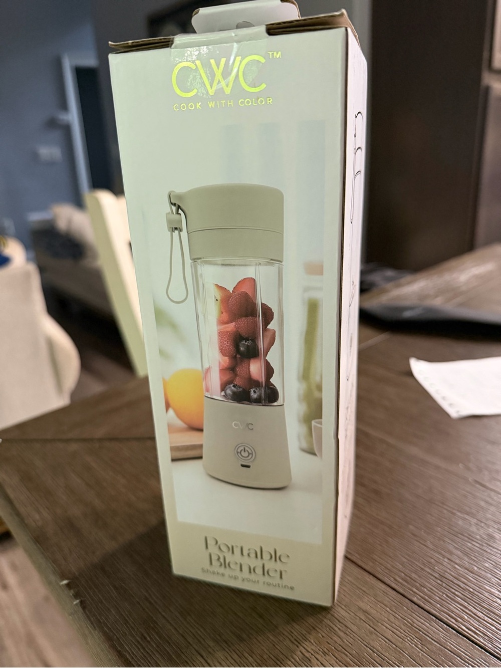 CWC Portable Blender in Beige - Rechargeable Personal Smoothie Maker